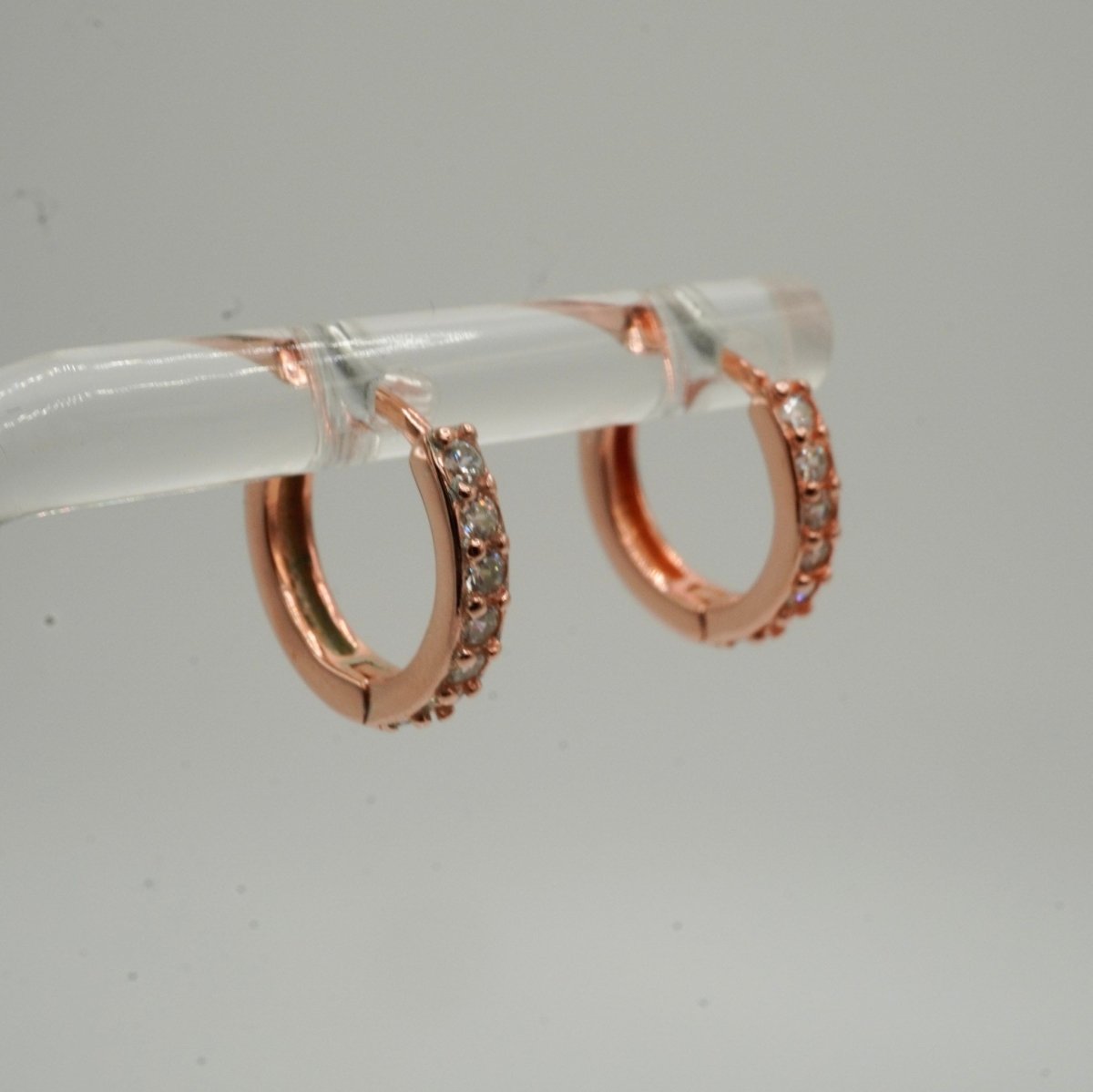 Argollas Brillo Clásico, Plata 925 con Zirconias Cúbicas