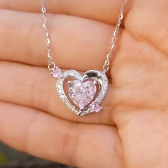 Collar corazón flechado de amor, en plata esterlina 925 con baño de rodio