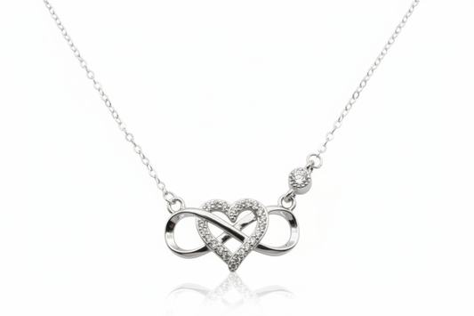 Collar Corazón Infinito en Plata 925 con Zirconias – Disponible en Rodio, Oro y Oro Rosa
