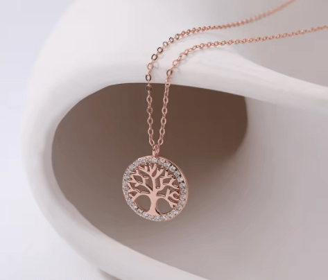 Collar de plata 925 con baño de oro rosa, diseño árbol de vida. Detalles minuciosos y circonitas cúbicas