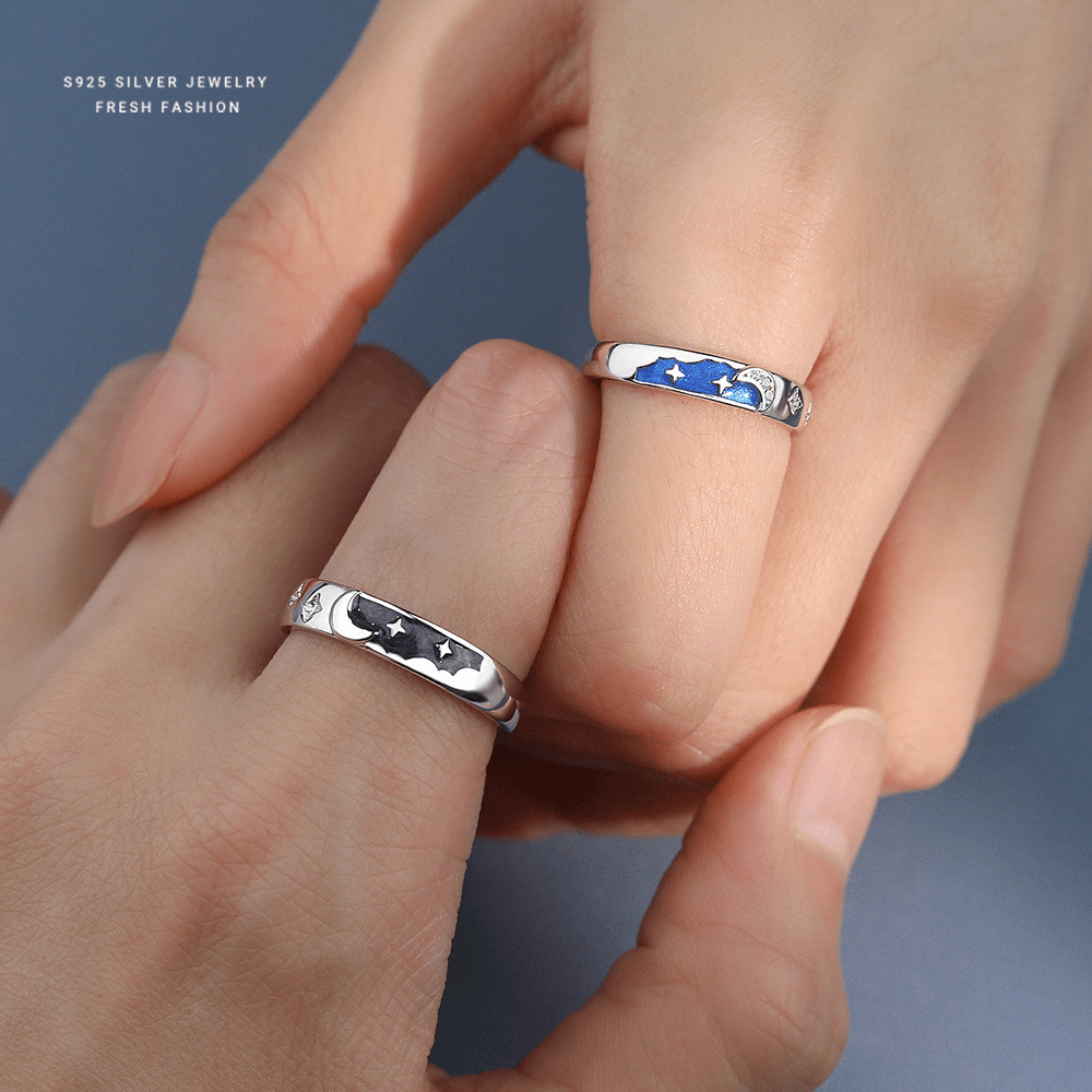 Dúo Anillos Universo – Plata 925 con Esmalte Negro y Azul