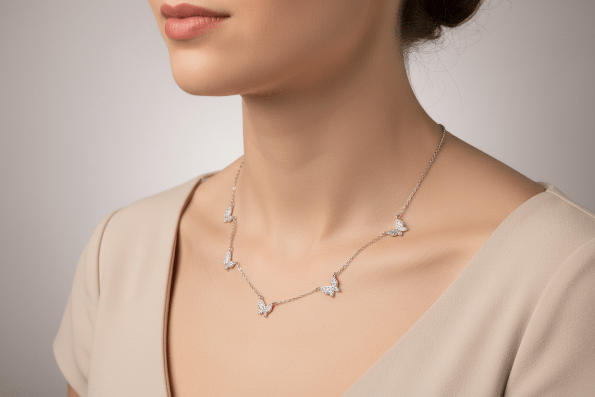 Gargantilla de Plata 925 con zirconias de mariposas