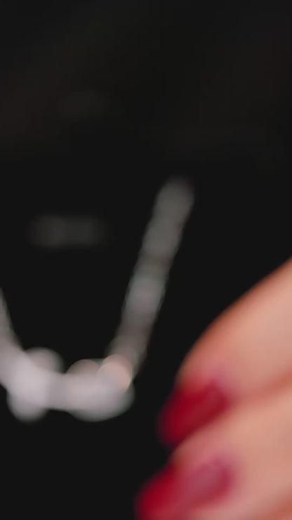 Collar Tulipán de Plata 925 con Cymophane y Zirconias – Elegancia Natural