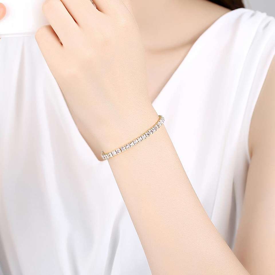 Pulsera Tennis, con Baño de Oro 18K y Zirconias Cúbicas