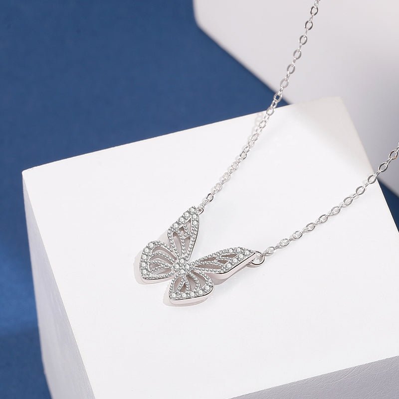 ✨ Collar “Alas de Libertad” – Plata 925 con Baño de Oro 18K y Zirconias