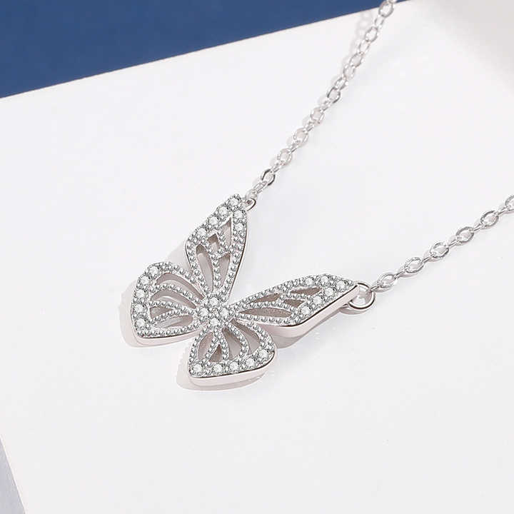 ✨ Collar “Alas de Libertad” – Plata 925 con Baño de Oro 18K y Zirconias